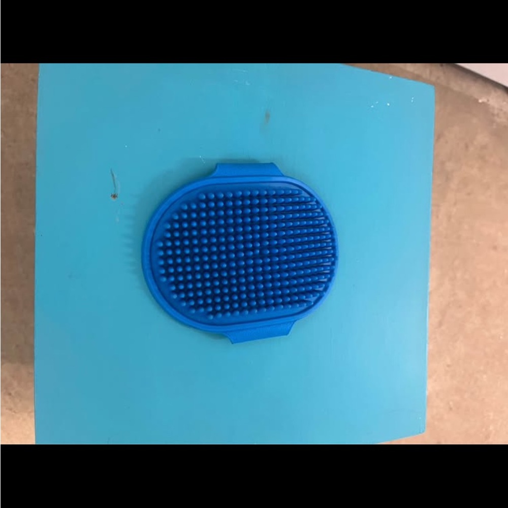 Dog items - Picture 4 of 5